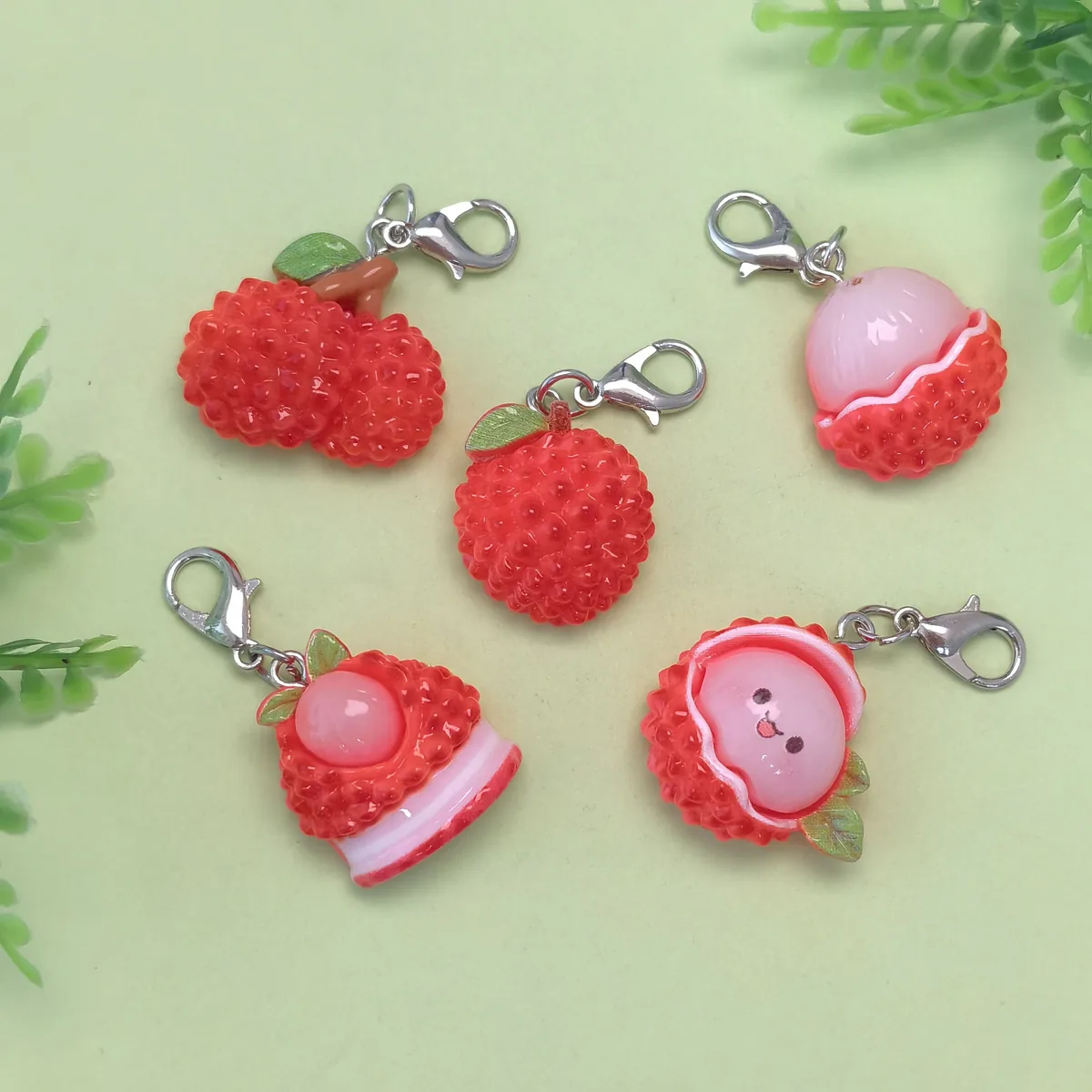 CDK004785 Lovely Cartoon Lychee Themed Keychain