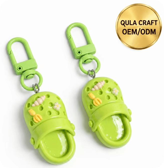CDK25015 Green Slipper Resin Charm Keychains