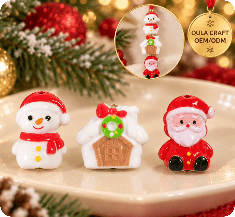 CZB26813 Christmas Snowman, Santa & Cottage Resin Beads