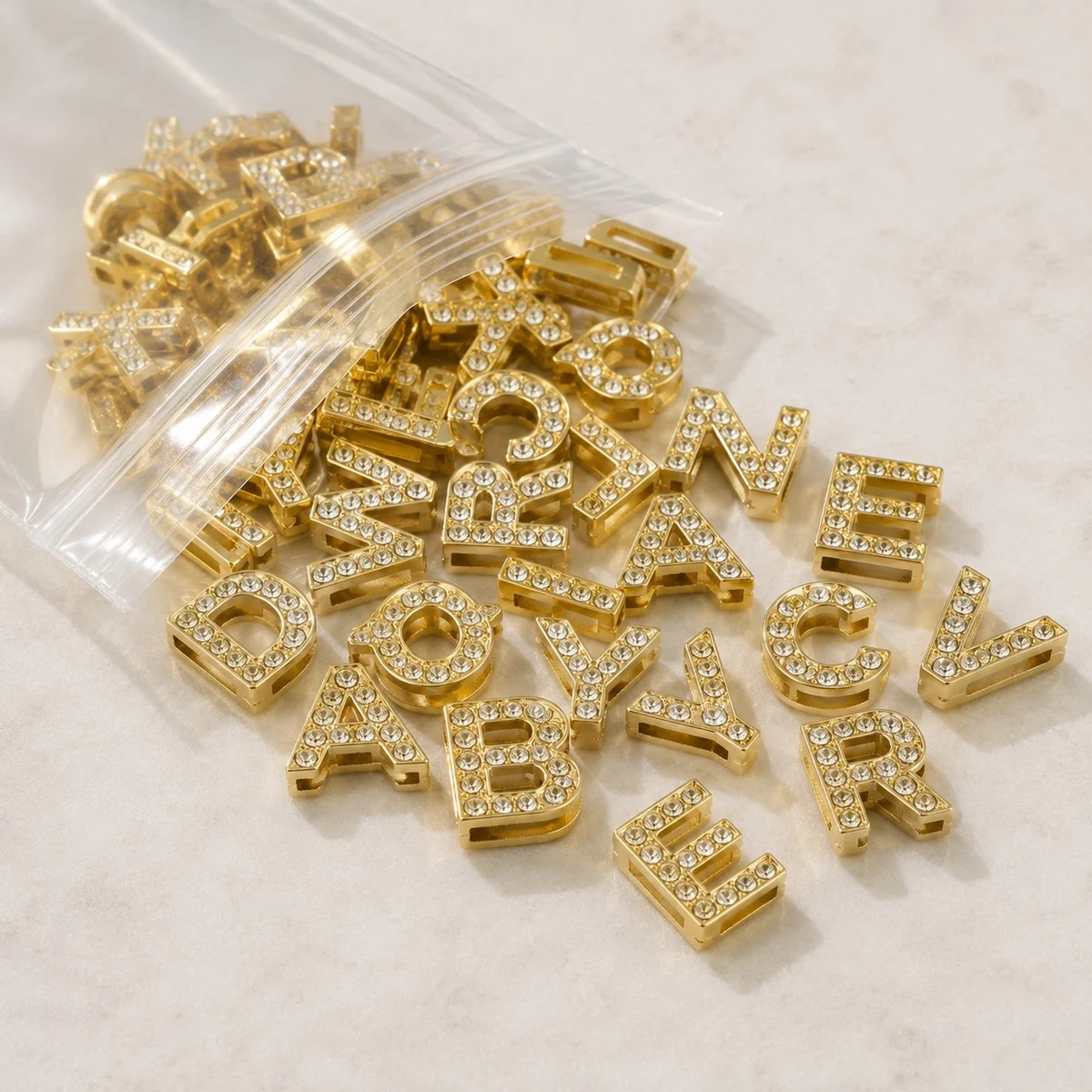 MSB394 15mm Alloy Rhinestone Letters A-Z
