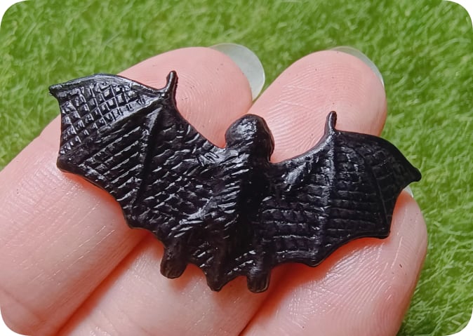 OOH026 Mini Black Plastic Bat Decorations