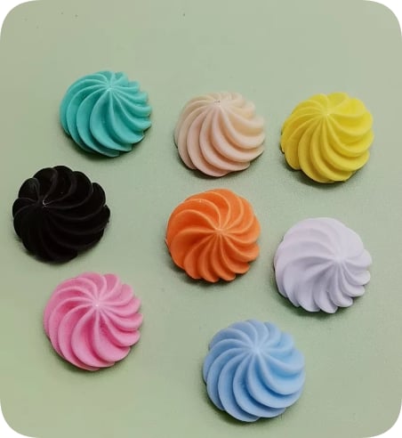 RW002354 Whipped Cream Swirl Resin Cabochons