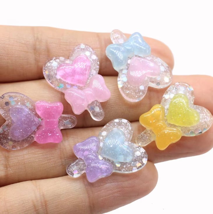 RW2041 Glitter Heart and Bow Resin Flatback Cabochons