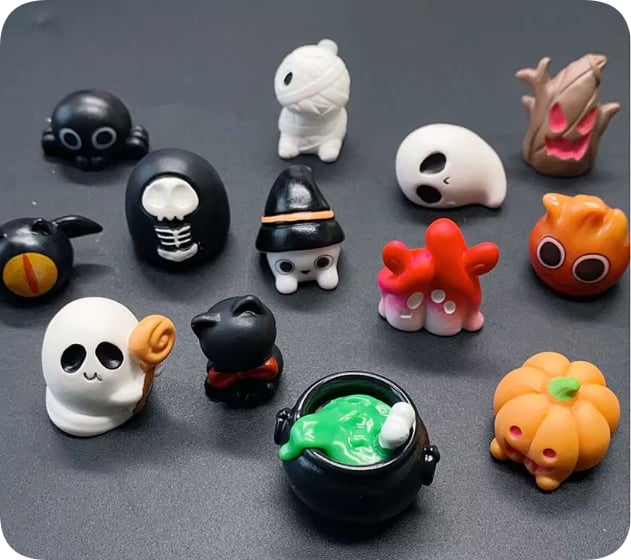 RW24241 Halloween Resin Miniature Assortment