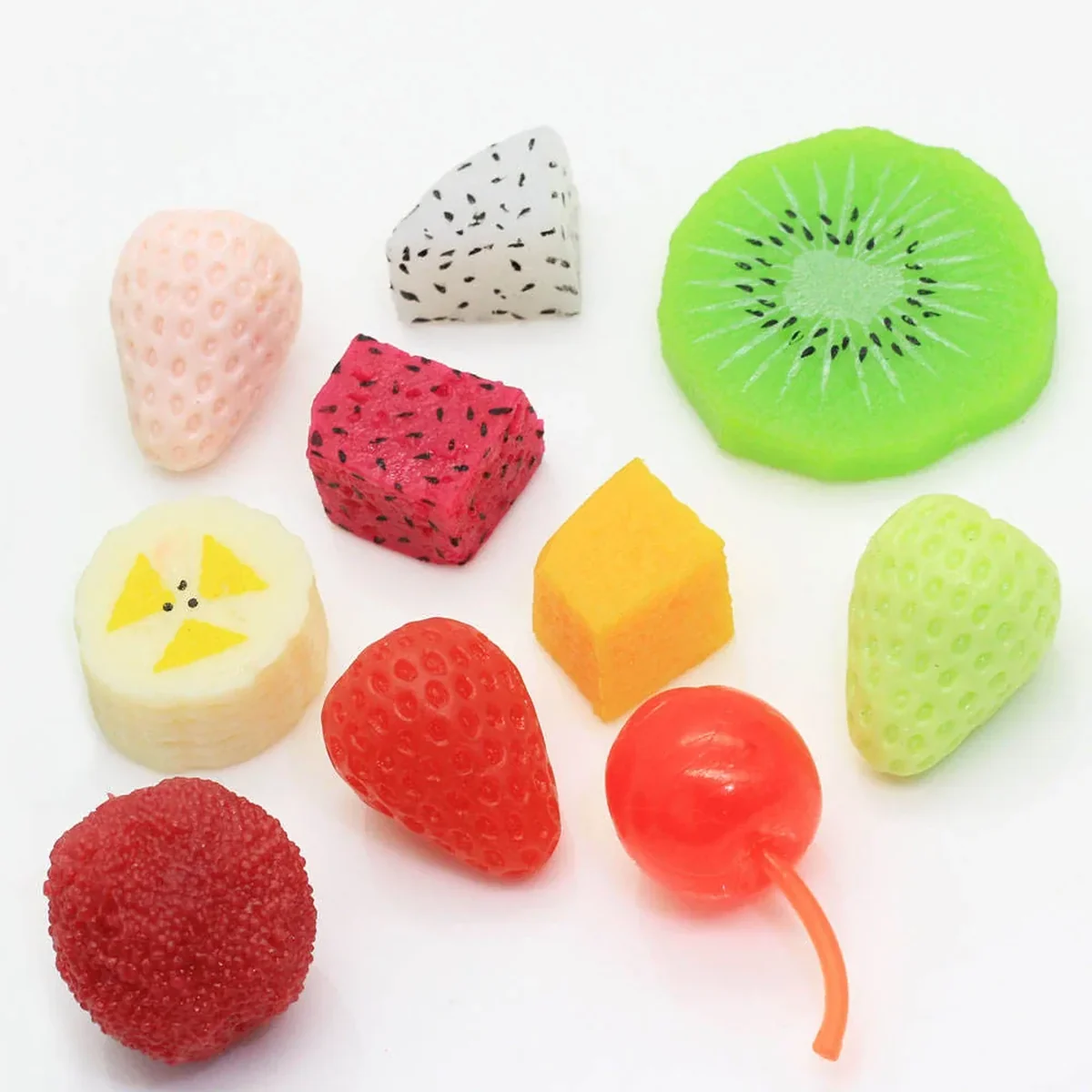 RX042 Simulation Fruit Slices Cubes Resin