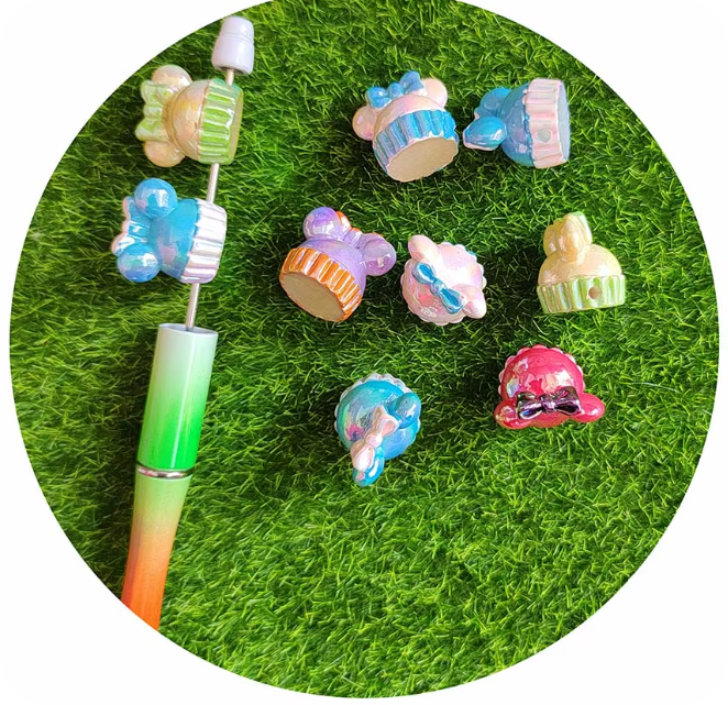 YA382 Cupcake Acrylic Beads with Hole