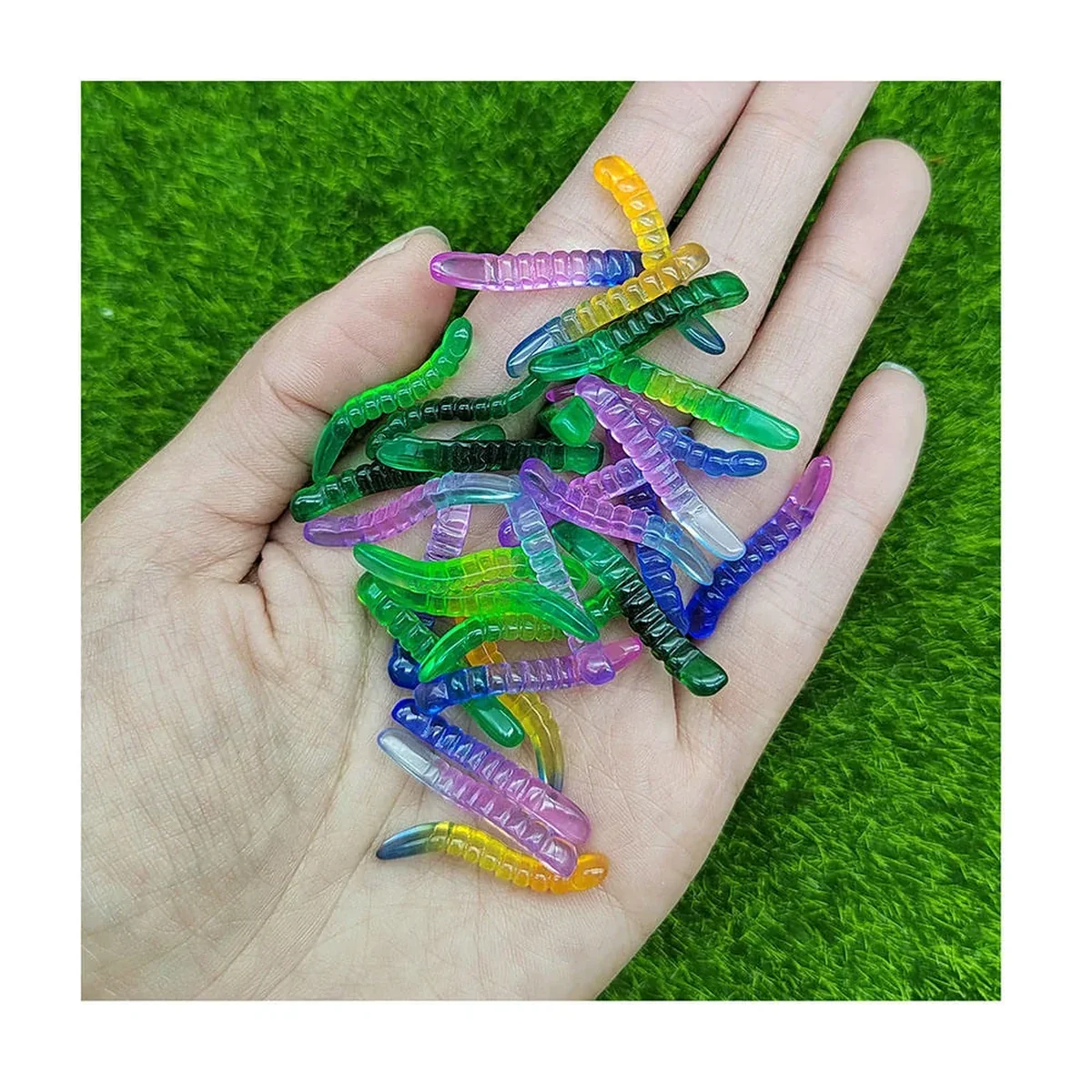 YM216 29mm Miniature Gummy Worm Cabochons