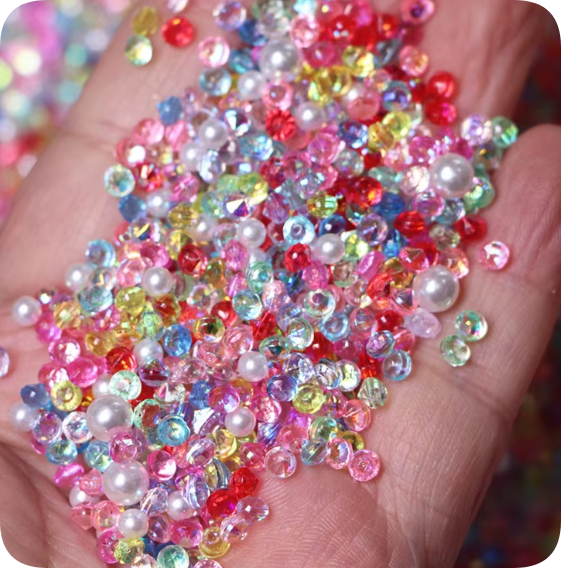YX3242 Multicolor Crystal-Style Plastic Scatter Mix